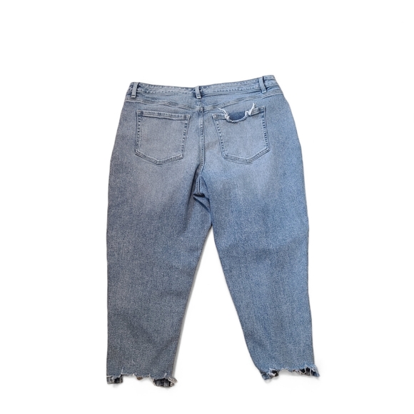 Lane Bryant Mid-rise Boyfriend Capri EUC - Picture 4 of 8